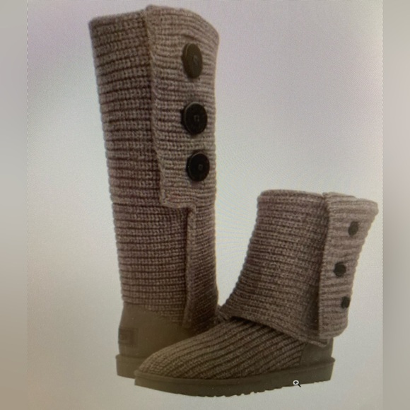 UGG Australia Classic Cardy Sweater Boots - Picture 9 of 9